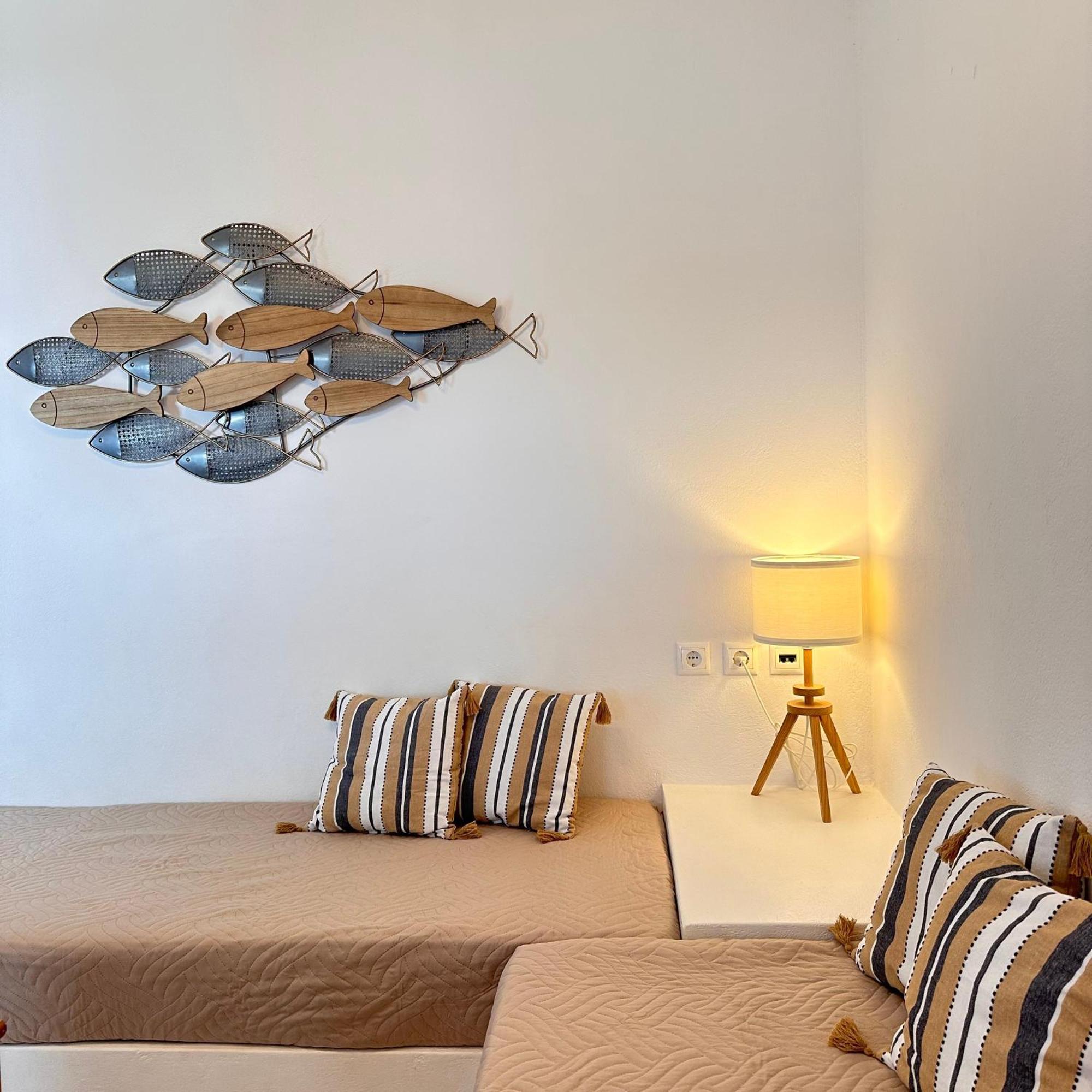 Galazio Seaside Apartments Livadakia Екстериор снимка