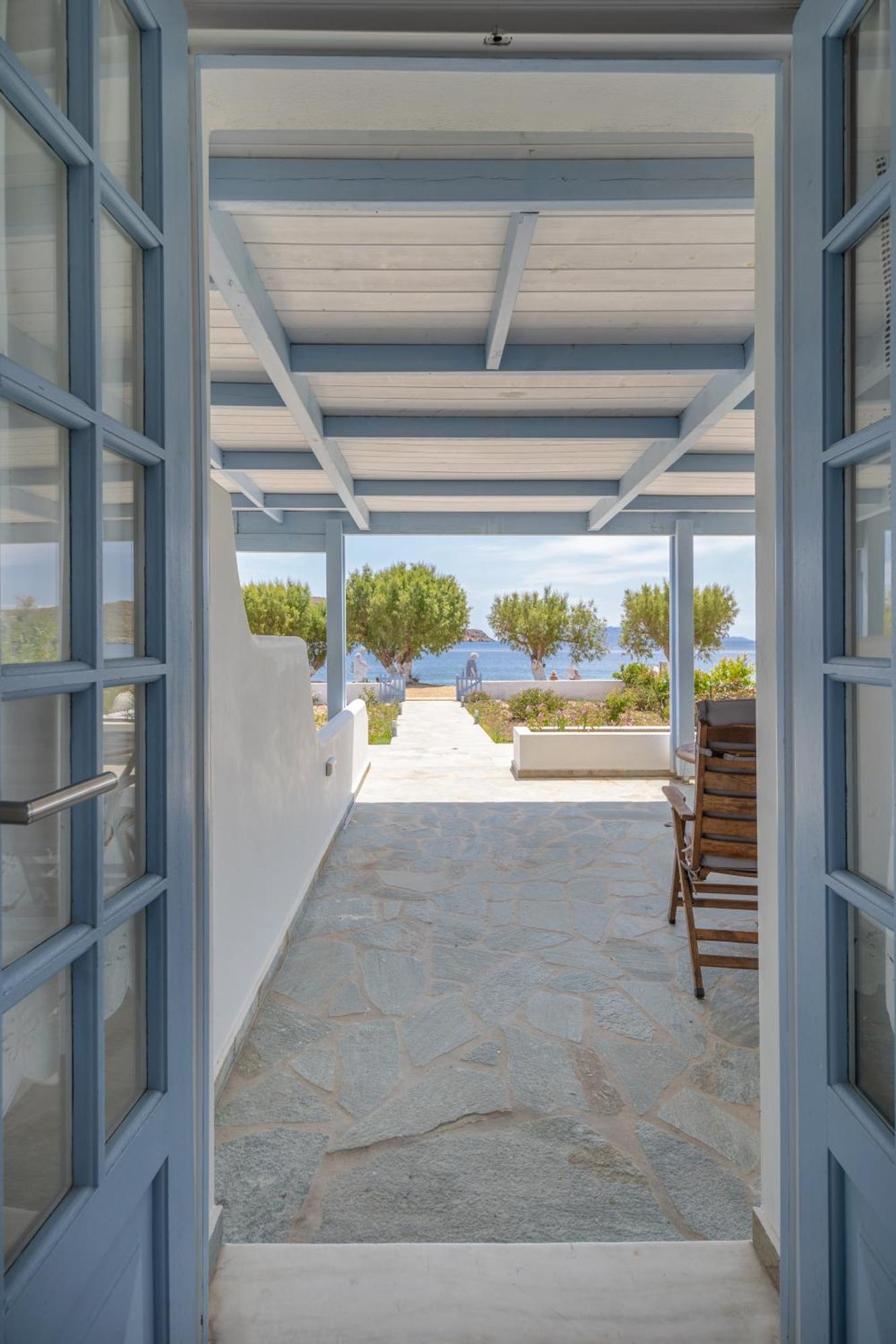Galazio Seaside Apartments Livadakia Екстериор снимка